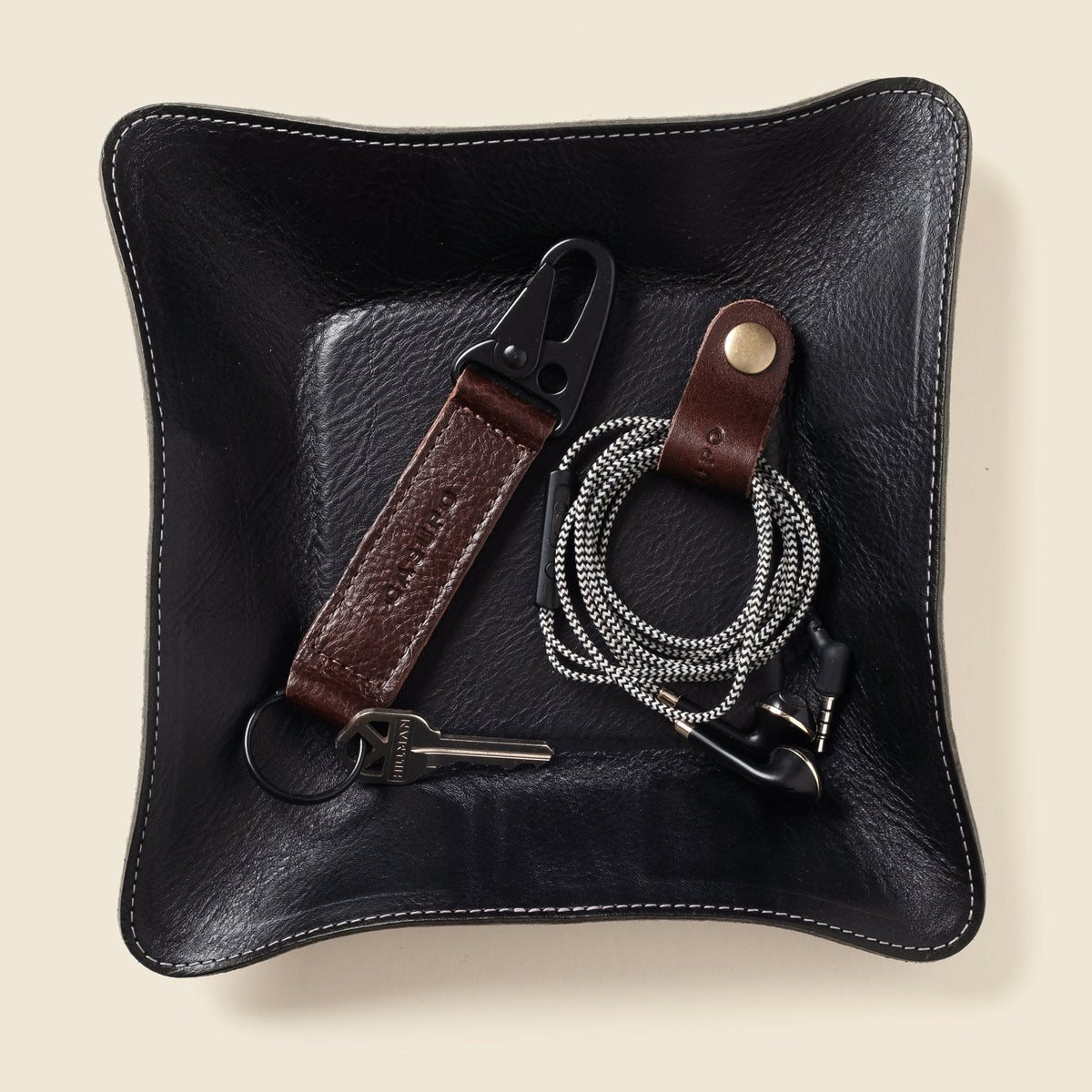 CASUPO Black Leather Travel Valet Tray, Full Grain, Personalizable